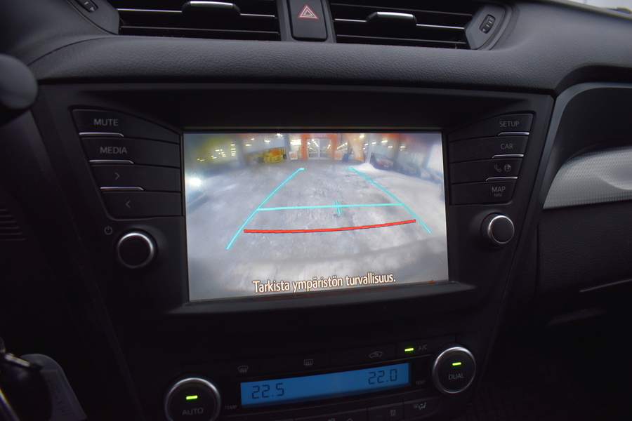 Toyota Avensis vaihtoauto