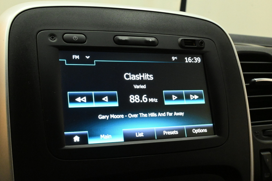 Renault Trafic vaihtoauto