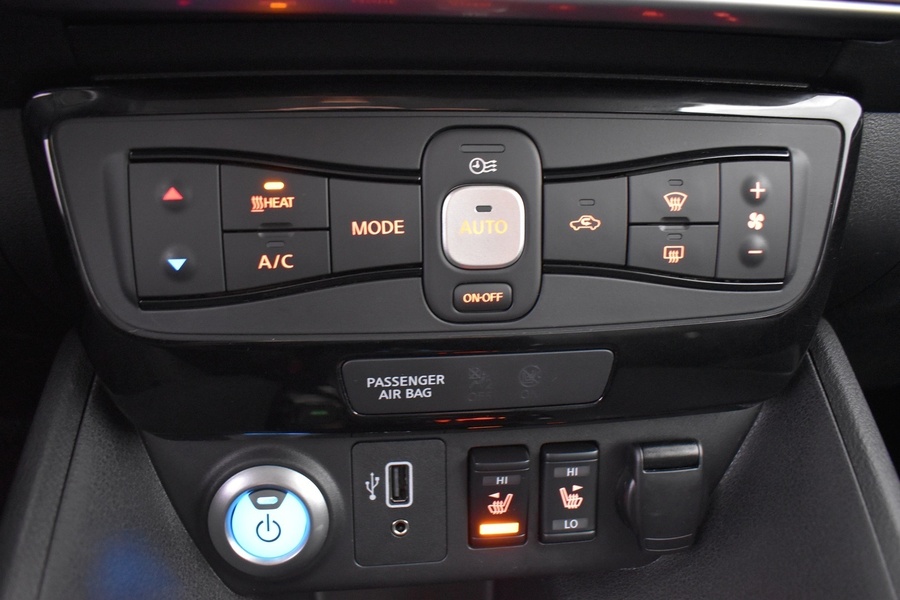 Nissan Leaf vaihtoauto