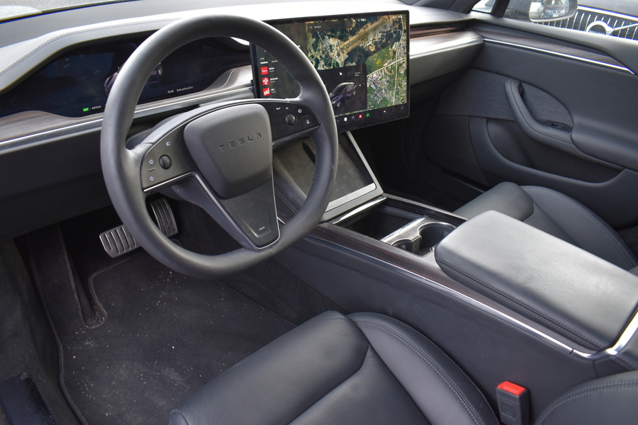 Tesla Model S vaihtoauto