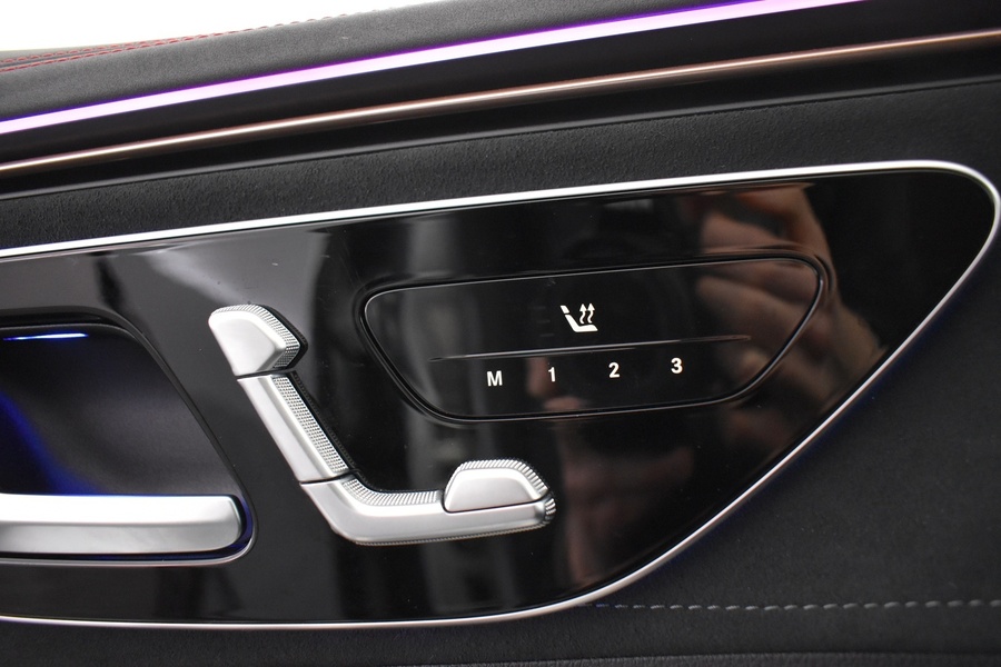 Mercedes-Benz EQE vaihtoauto