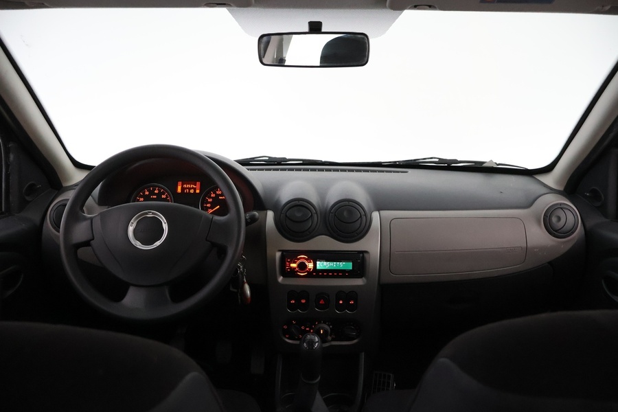 Dacia Sandero vaihtoauto