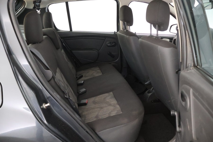 Dacia Sandero vaihtoauto