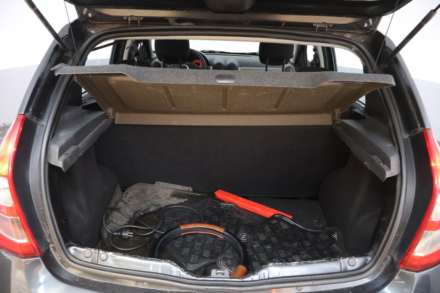 Dacia Sandero vaihtoauto