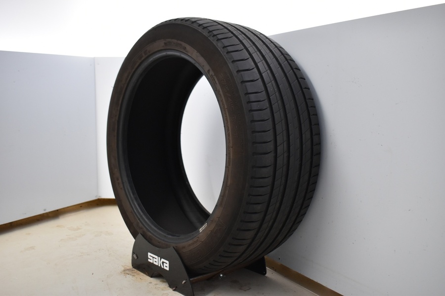 Mercedes-Benz GLS vaihtoauto