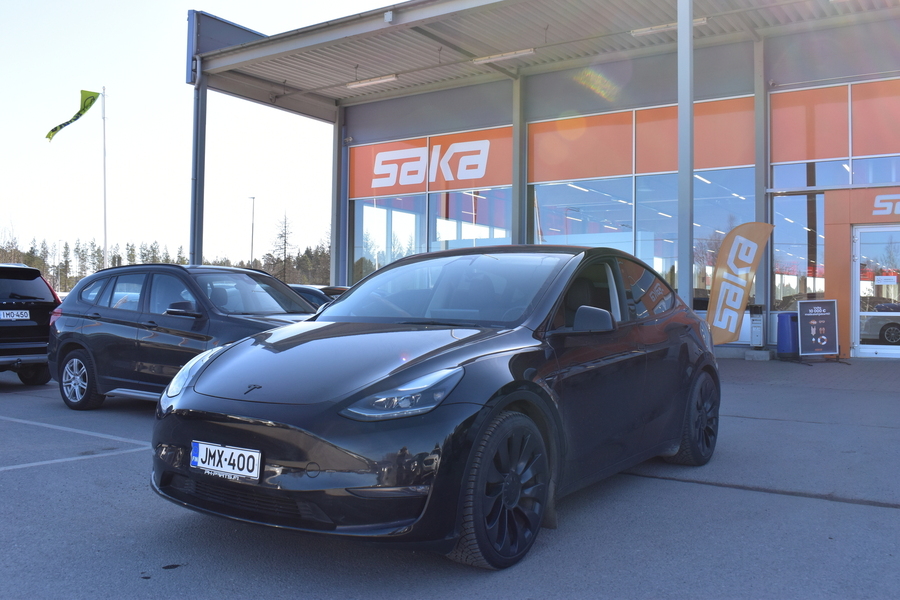 Tesla Model Y vaihtoauto