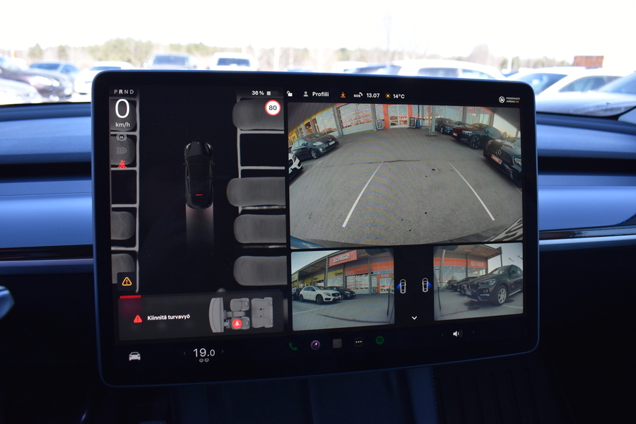 Tesla Model Y vaihtoauto