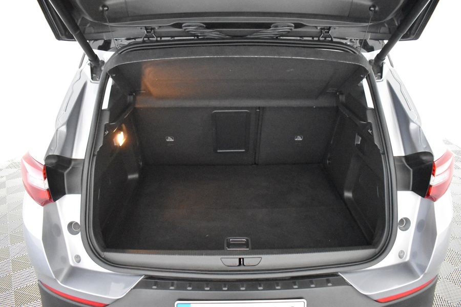 Opel Grandland X vaihtoauto