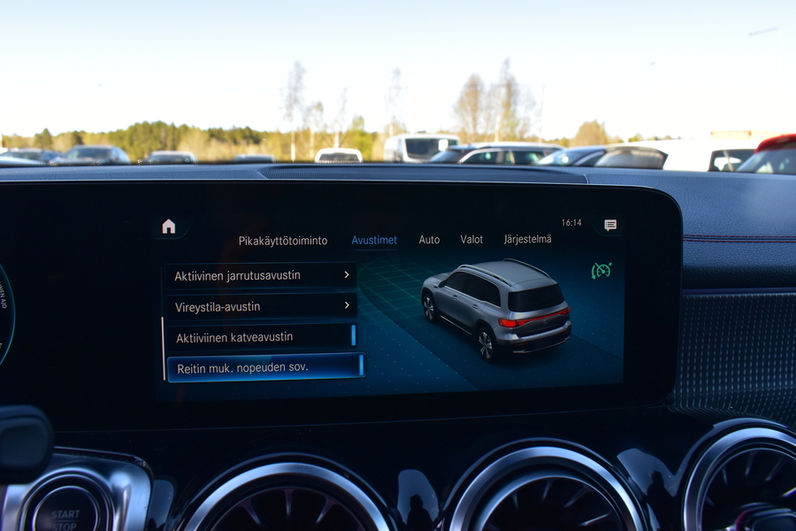 Mercedes-Benz EQB vaihtoauto