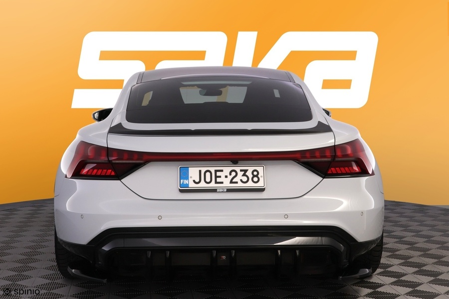 Audi e-tron GT vaihtoauto