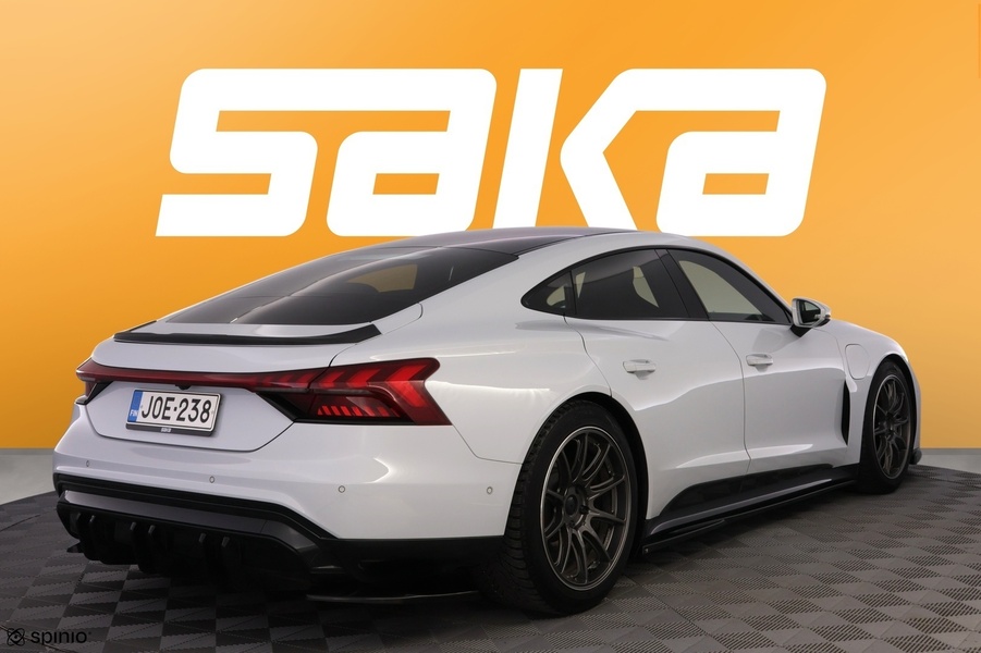 Audi e-tron GT vaihtoauto