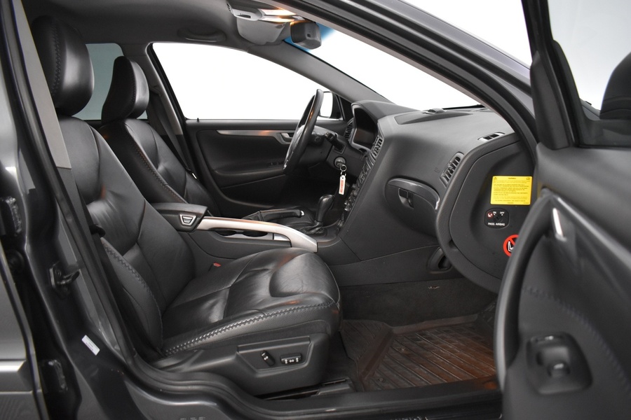 Volvo XC70 vaihtoauto