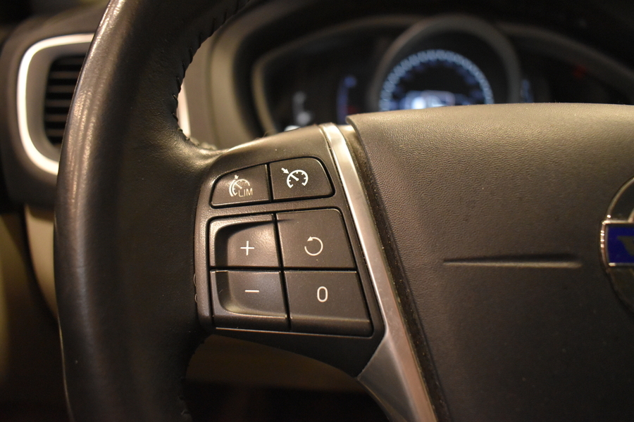 Volvo V40 vaihtoauto