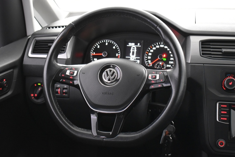 Volkswagen Caddy Maxi vaihtoauto