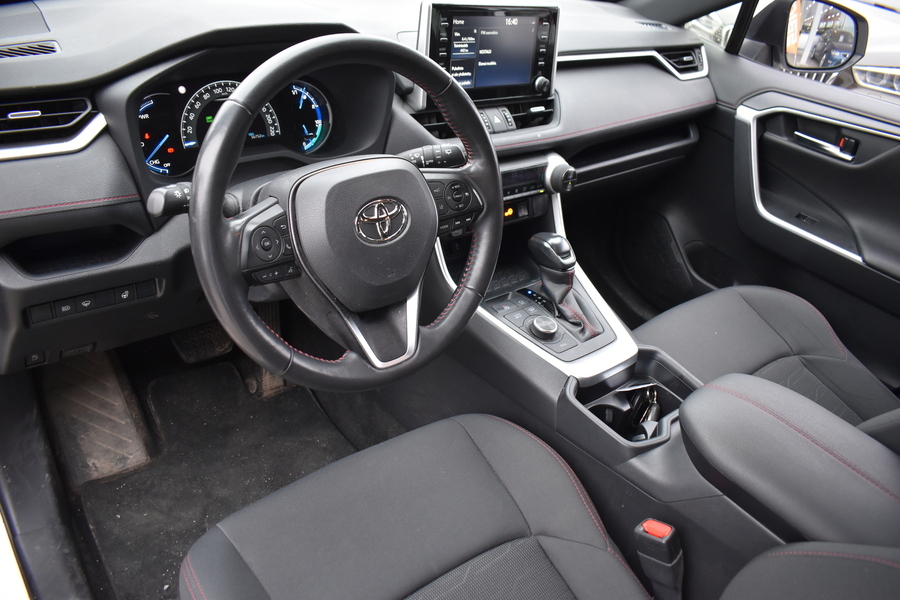 Toyota RAV4 vaihtoauto