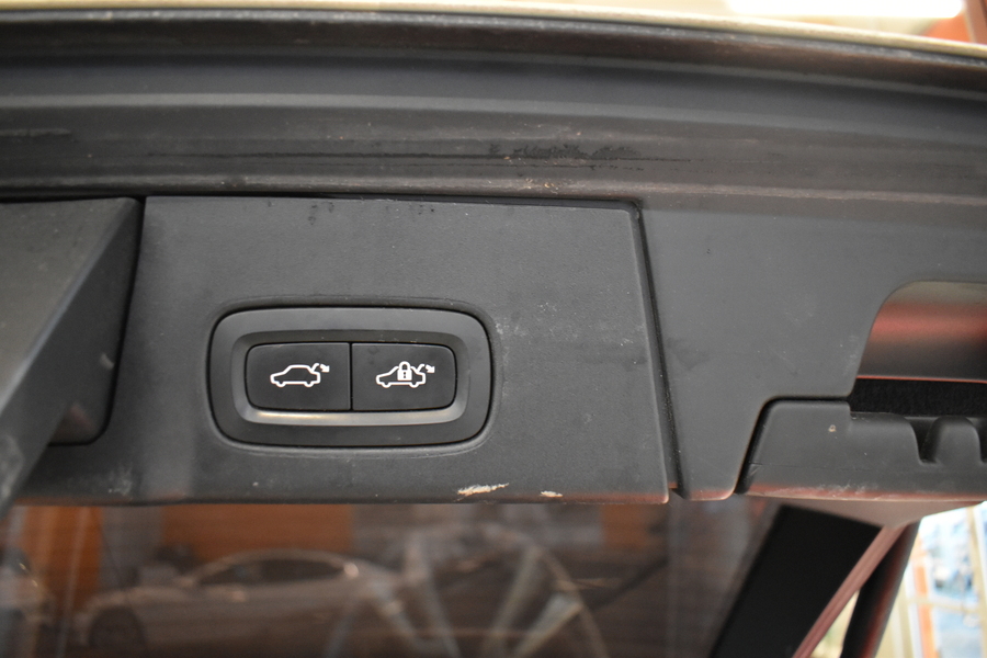 Volvo V90 Cross Country vaihtoauto