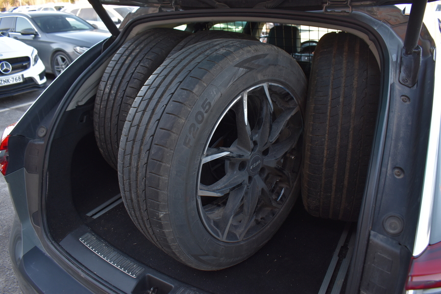 Opel Insignia vaihtoauto