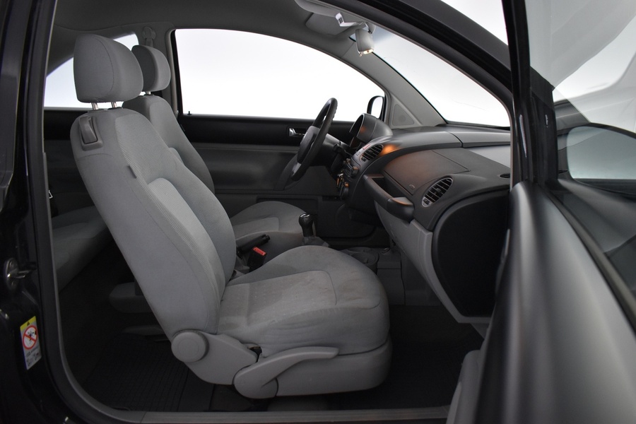 Volkswagen New Beetle vaihtoauto