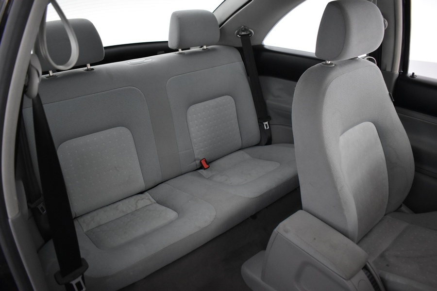 Volkswagen New Beetle vaihtoauto