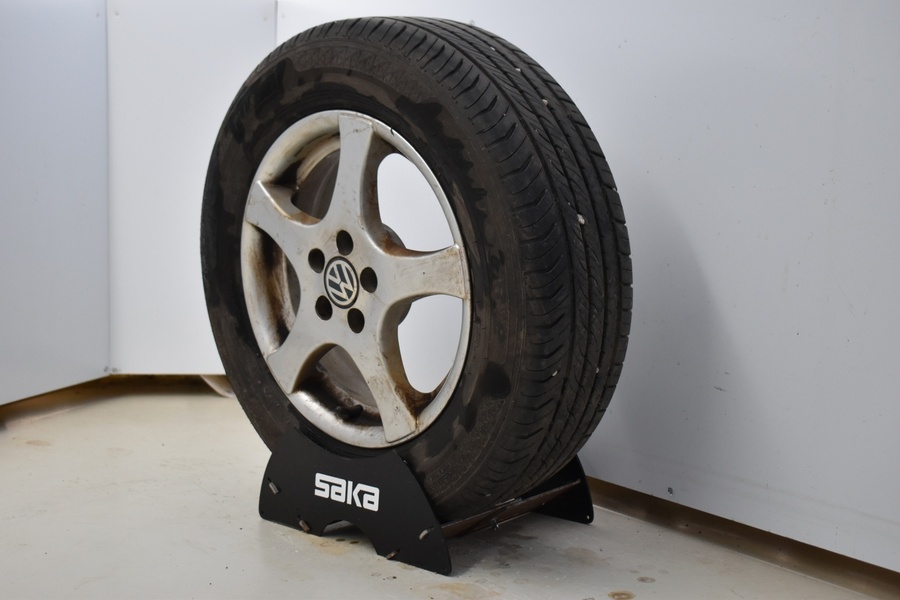 Volkswagen New Beetle vaihtoauto