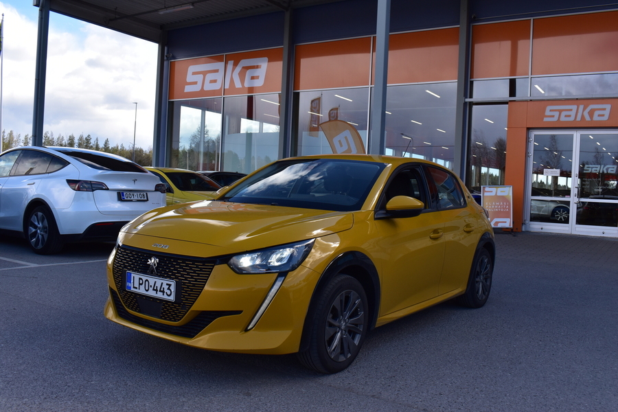 Peugeot e-208 vaihtoauto