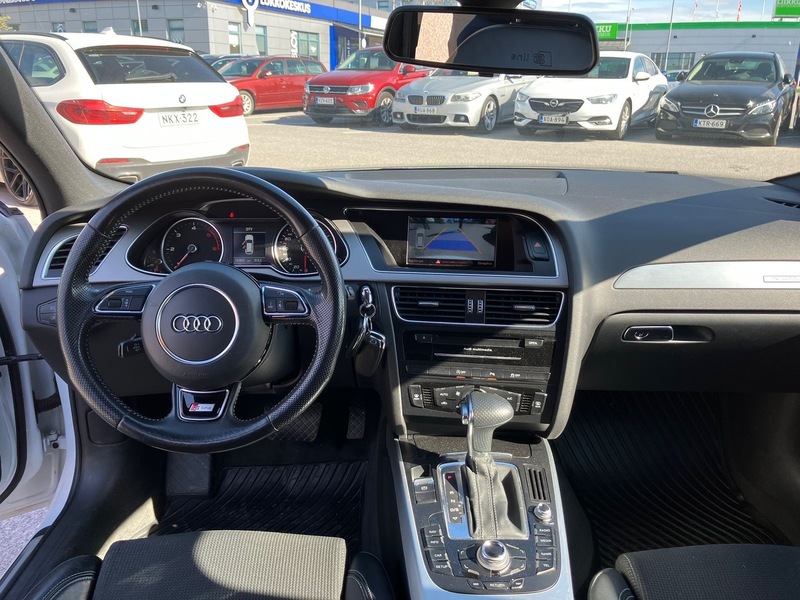 Audi A4 vaihtoauto