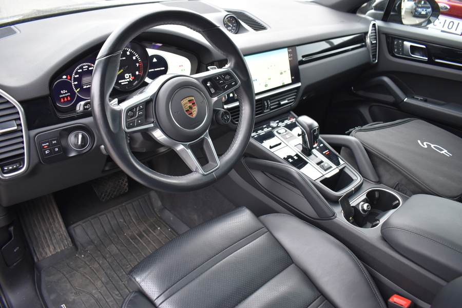 Porsche Cayenne vaihtoauto