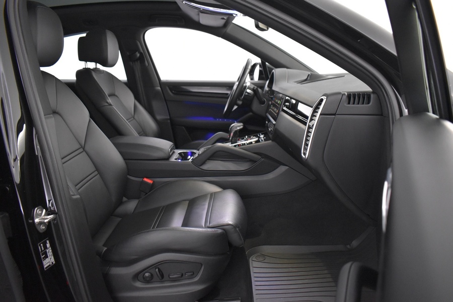 Porsche Cayenne vaihtoauto