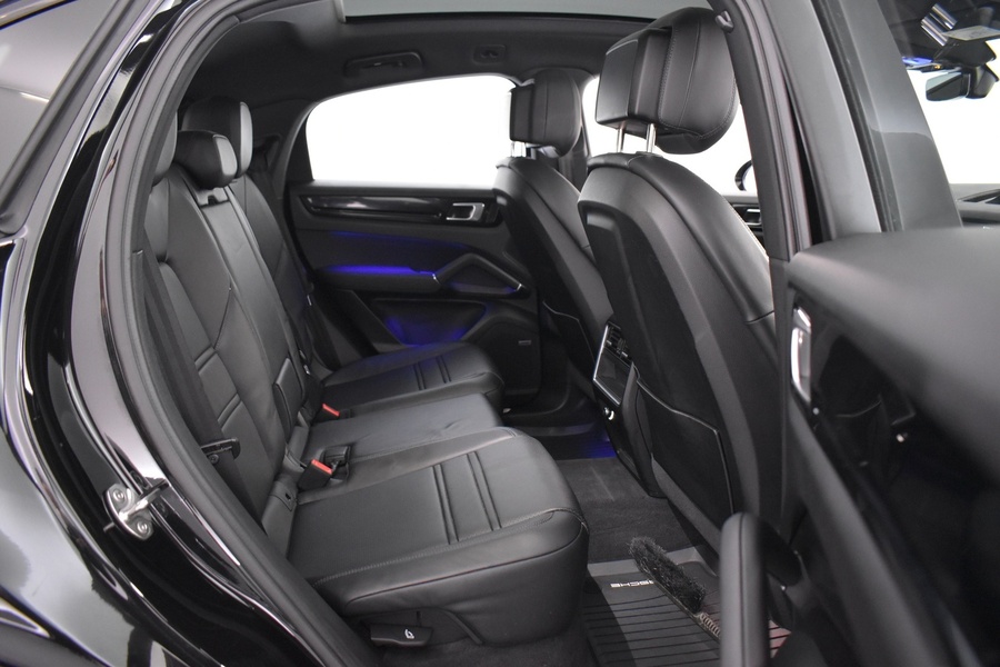 Porsche Cayenne vaihtoauto