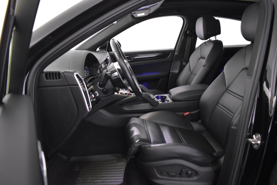 Porsche Cayenne vaihtoauto