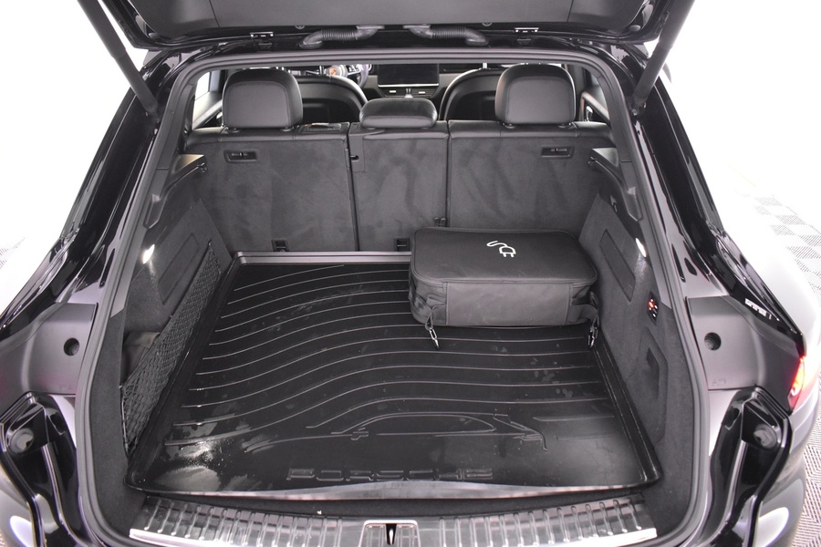 Porsche Cayenne vaihtoauto