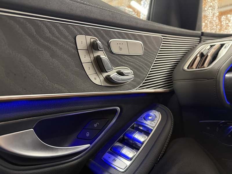 Mercedes-Benz EQC vaihtoauto