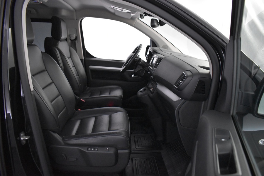 Toyota Proace Verso vaihtoauto