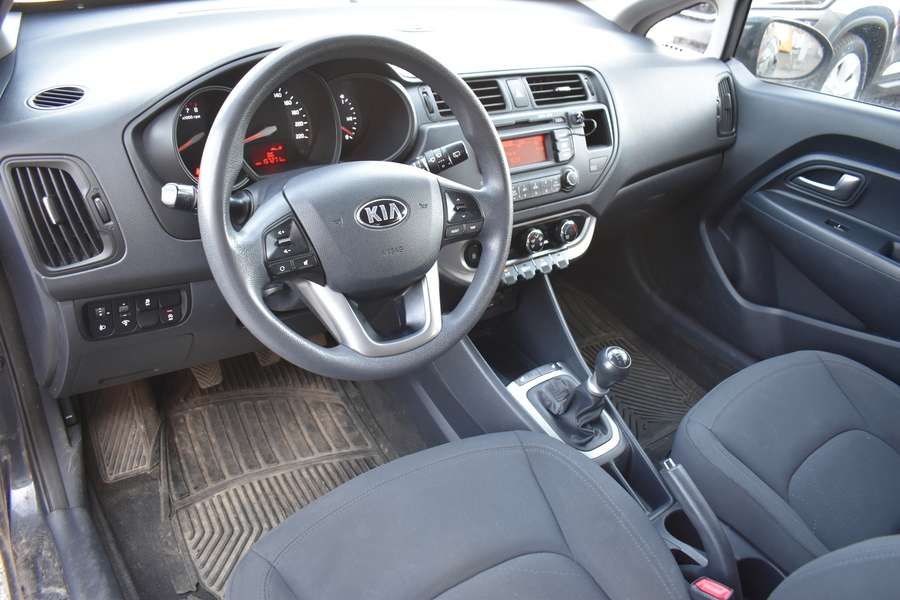 Kia Rio vaihtoauto