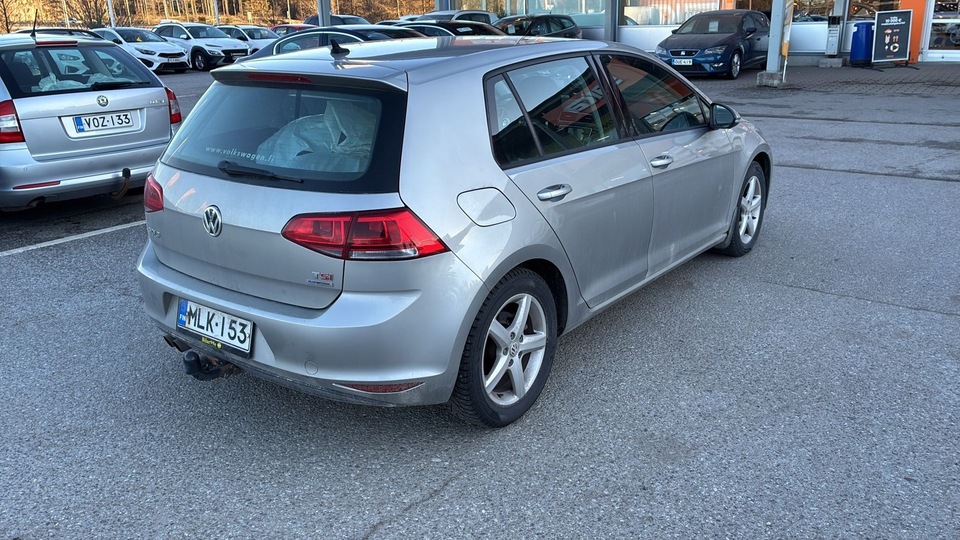 Volkswagen Golf vaihtoauto