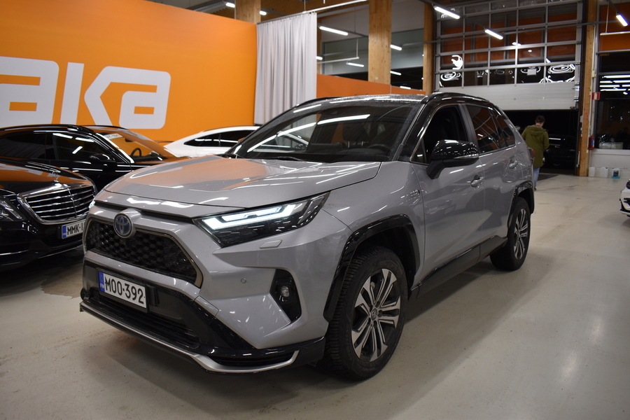 Toyota RAV4 vaihtoauto