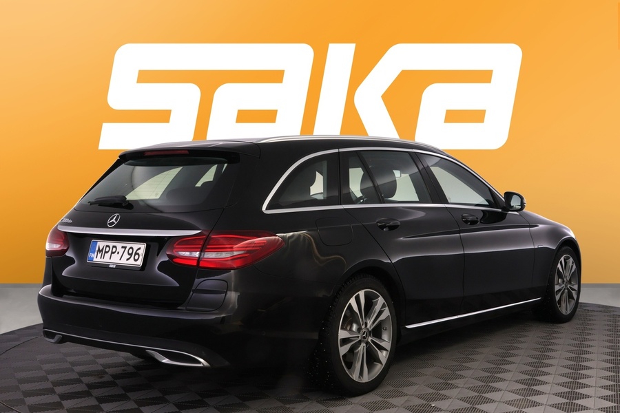 Mercedes-Benz C vaihtoauto