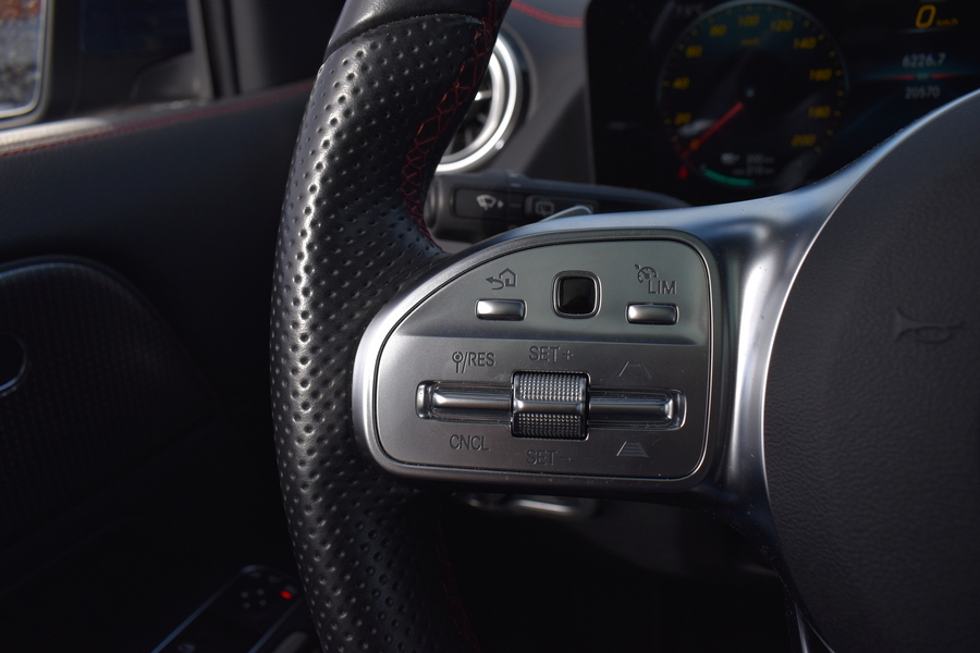 Mercedes-Benz EQA vaihtoauto