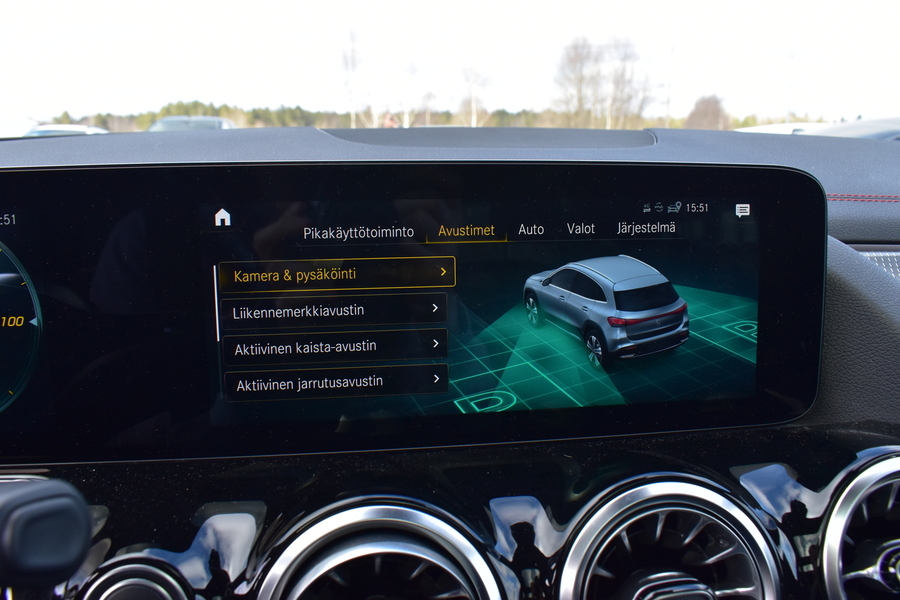 Mercedes-Benz EQA vaihtoauto