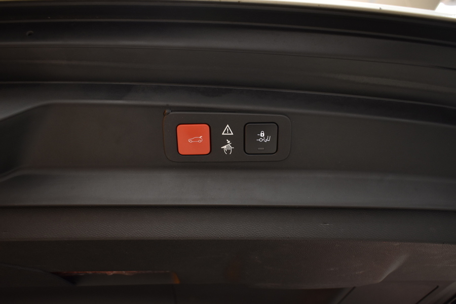 Peugeot 5008 vaihtoauto