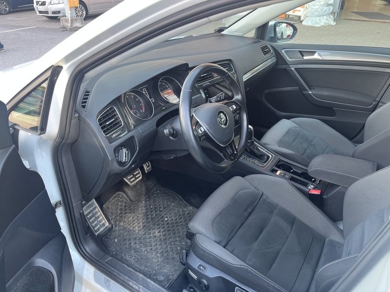 Volkswagen Golf vaihtoauto