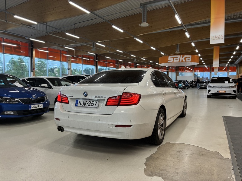 BMW 520 vaihtoauto