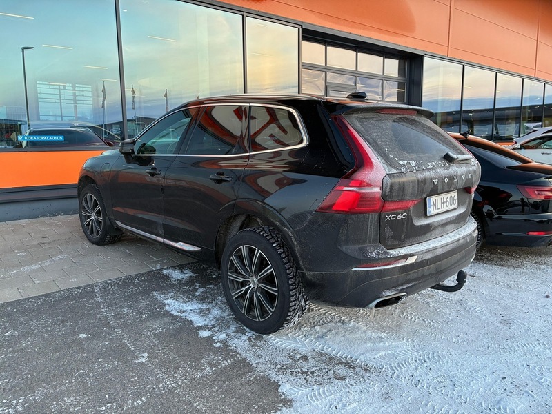 Volvo XC60 vaihtoauto