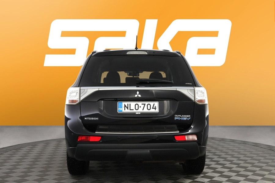 Mitsubishi Outlander PHEV vaihtoauto