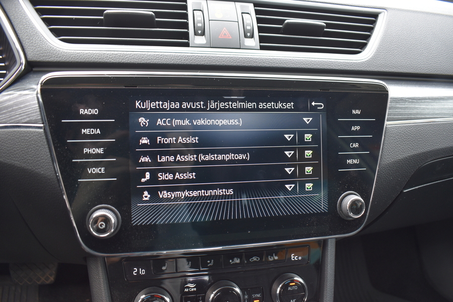 Skoda Superb vaihtoauto