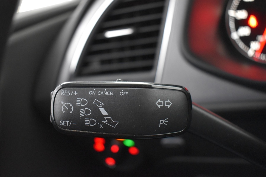 SEAT Leon vaihtoauto