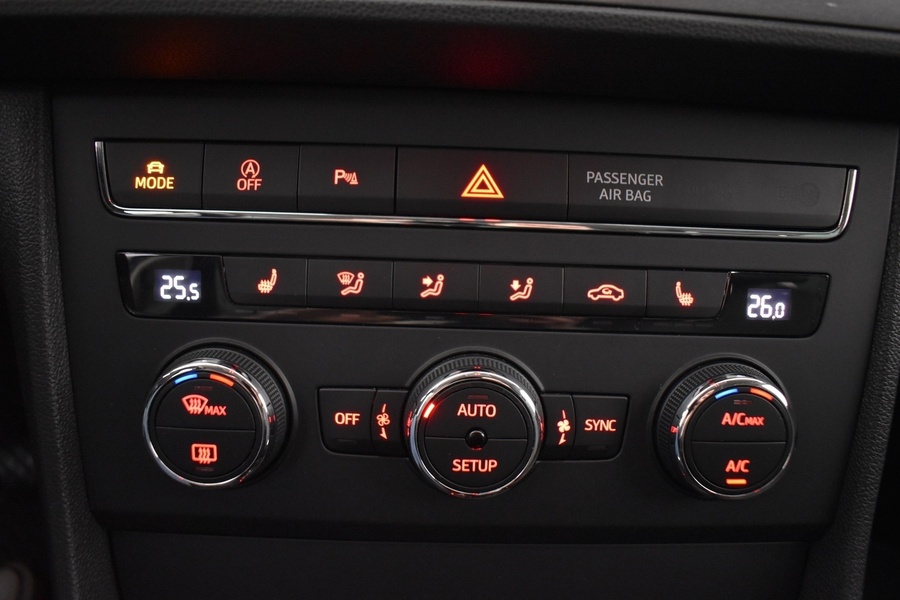 SEAT Leon vaihtoauto