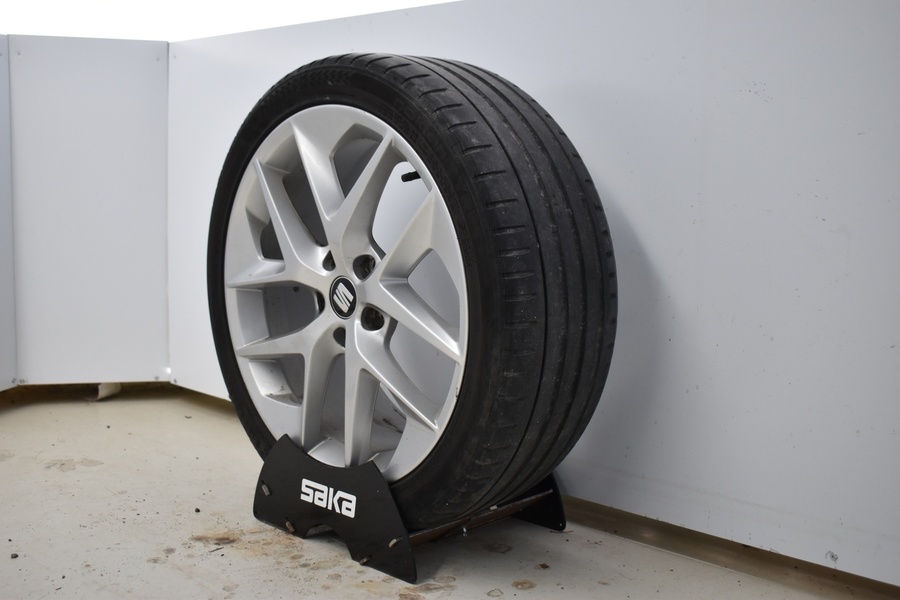 SEAT Leon vaihtoauto