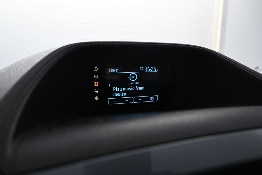 Ford Tourneo Custom vaihtoauto