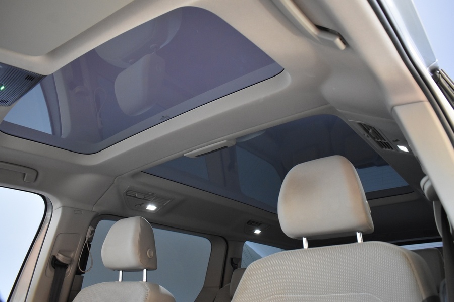 Volkswagen Multivan vaihtoauto